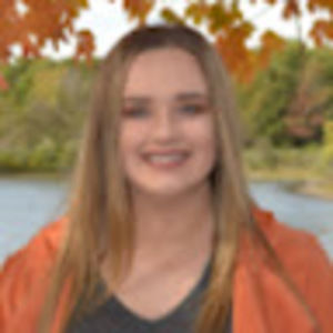 Meet your Posher, Chloe